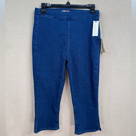 MOTHER Pull-On Nothing Bunny Snip Capri Jeans Size 27 Blue Denim Medium Wash - Picture 3 of 12